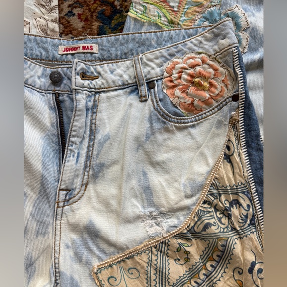 Johnny Was patchwork silk floral Wide Leg Jeans Size 32 - Picture 9 of 14